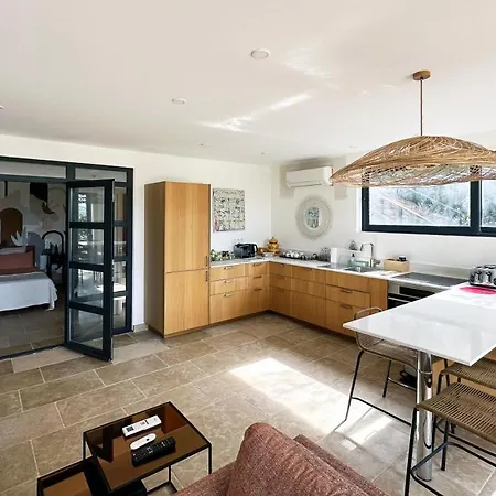 Villa Luxury House, St Tropez 20mns! Stunning View, Serene & Private Grimaud