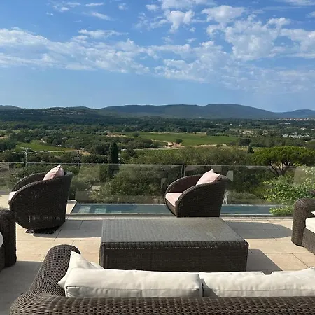 Luxury House, St Tropez 20mns! Stunning View, Serene & Private Villa Grimaud