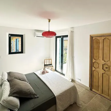 Luxury House, St Tropez 20mns! Stunning View, Serene & Private Grimaud